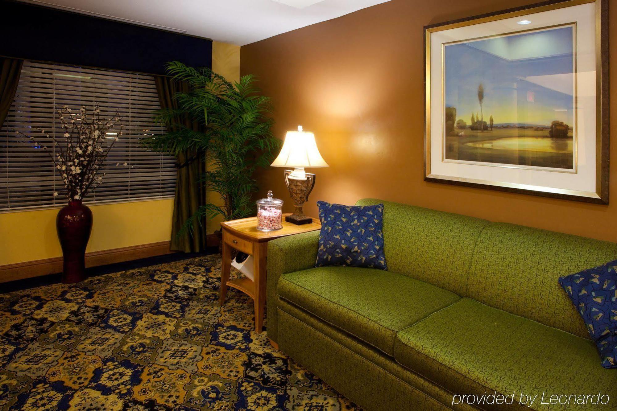 Holiday Inn Express Hotel & Suites Jacksonville-Blount Island By Ihg Интерьер фото