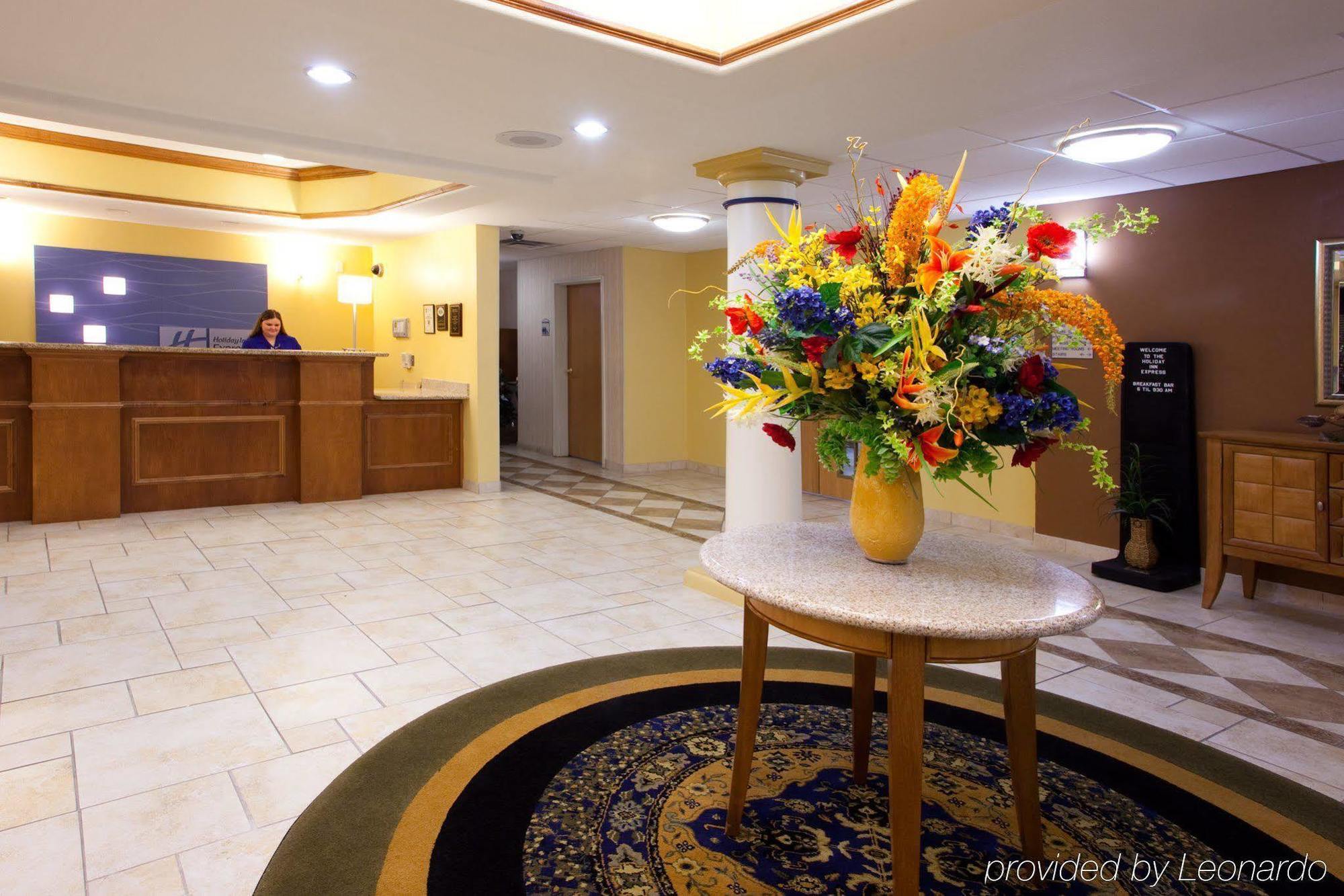 Holiday Inn Express Hotel & Suites Jacksonville-Blount Island By Ihg Интерьер фото