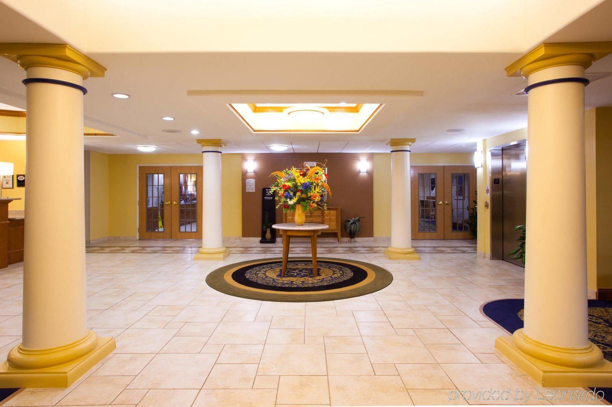 Holiday Inn Express Hotel & Suites Jacksonville-Blount Island By Ihg Интерьер фото